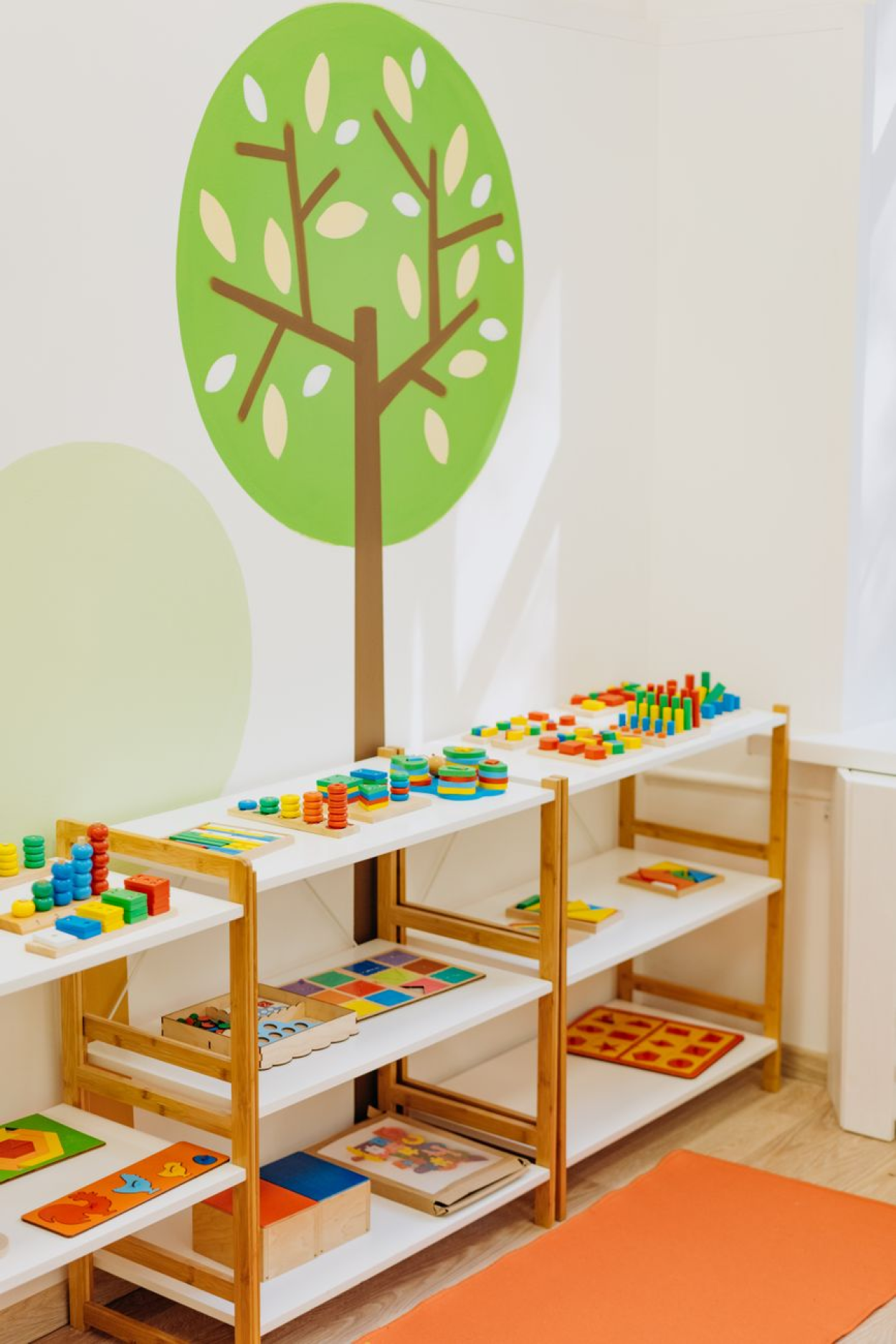 What Is Montessori Preschool? A Parent’s Guide for Wellington Families
