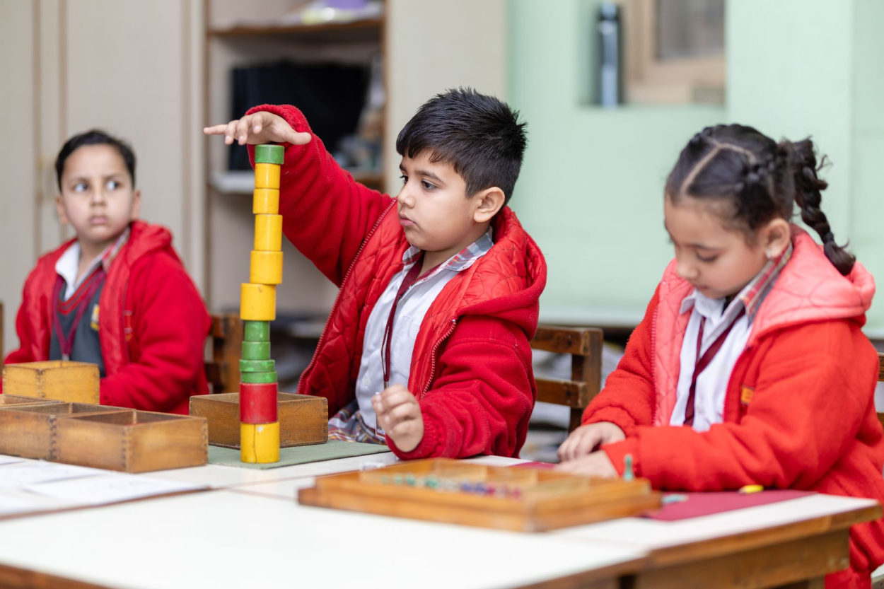 How Mixed-Age Montessori Classrooms Help Children Learn Naturally